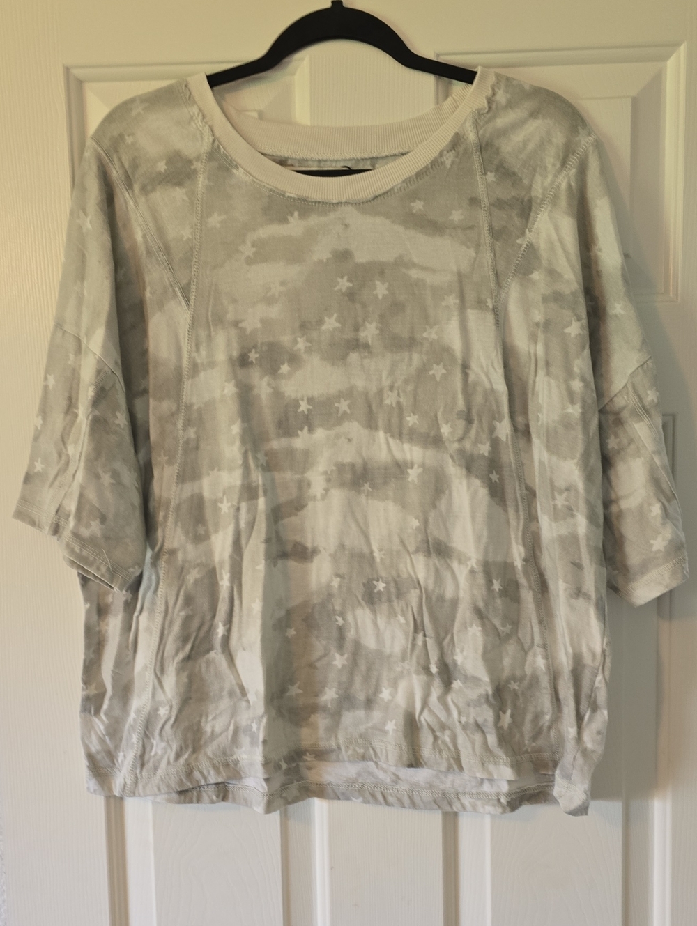 Vintage Havana Light Gray Star-Print Women’s Pullover Top Sz Lg